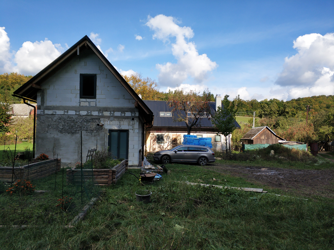 02-chalupa-povodny-stav-pavlech-architekti